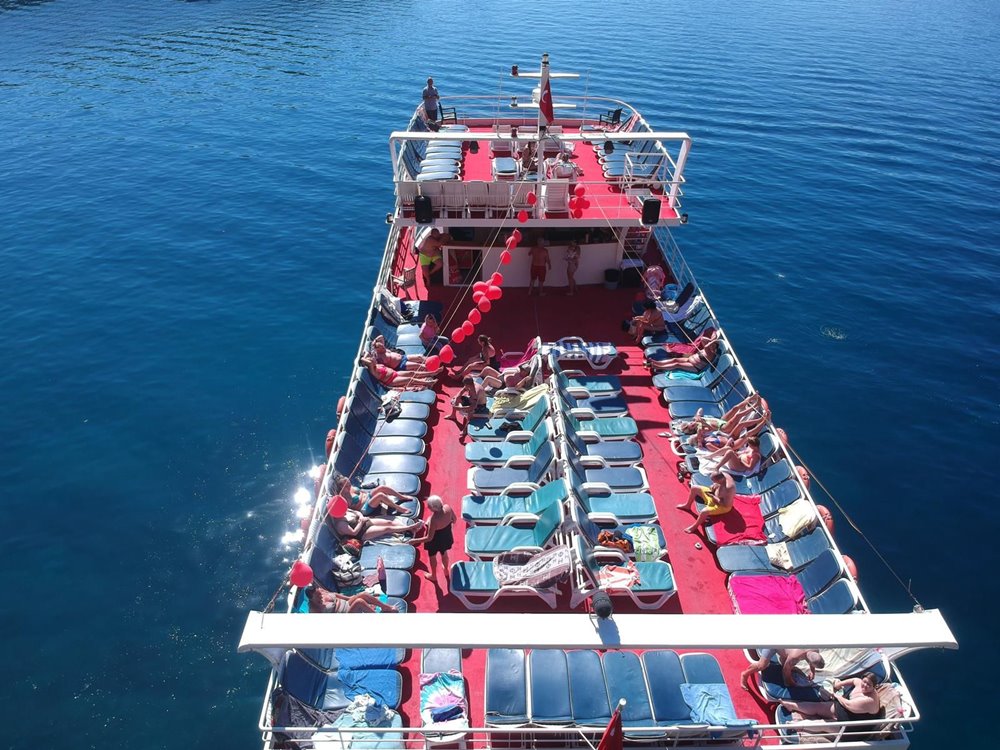 Marmaris Booze Cruise: The Best Party on the Water 2
