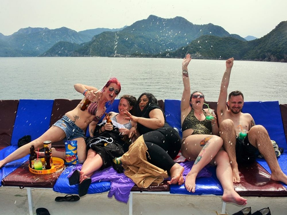 Marmaris Booze Cruise: The Best Party on the Water 3