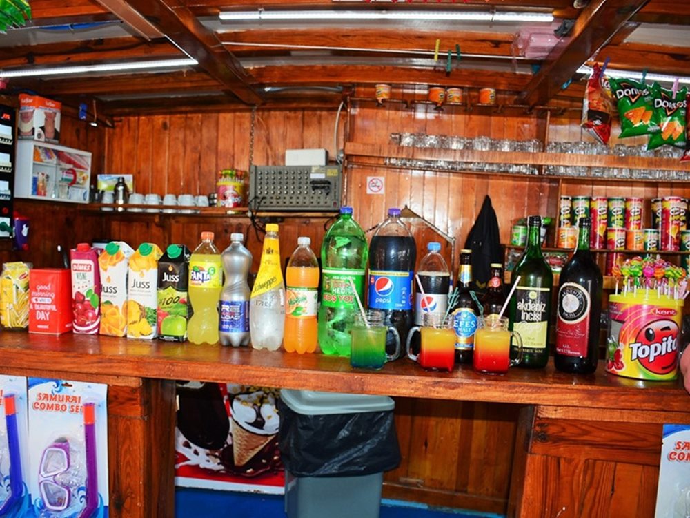 Marmaris Booze Cruise: The Best Party on the Water 5