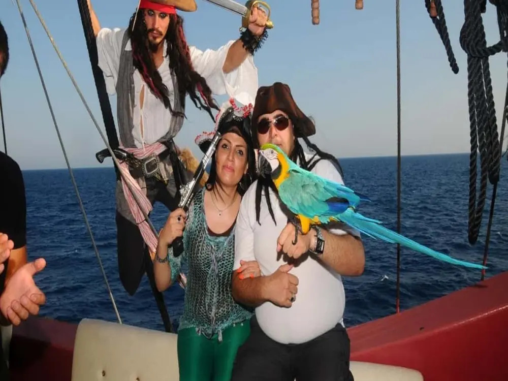 Marmaris: Davy Jones Pirate Boat Trip w/Unlimited Drinks 5