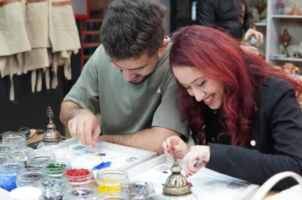 Marmaris: Mosaic Candle Holder Workshop 4