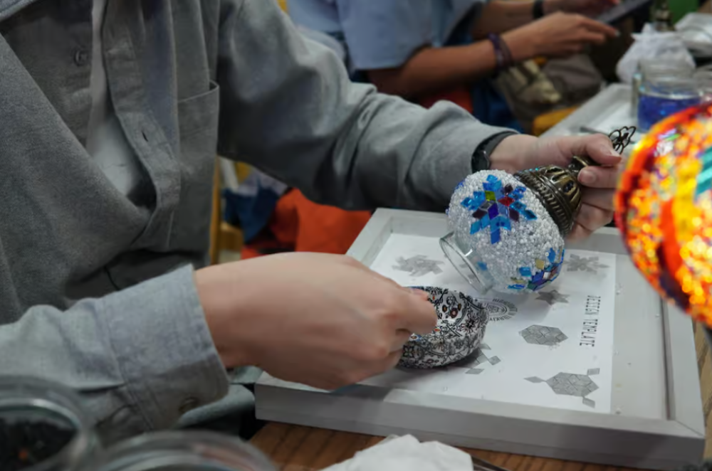 Marmaris: Mosaic Candle Holder Workshop 5