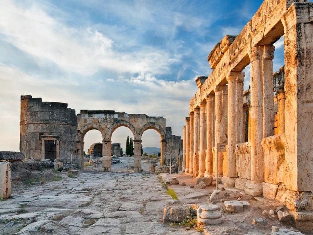 Marmaris: Pamukkale by Night Tour With Cotton Castle  Hierapolis 10