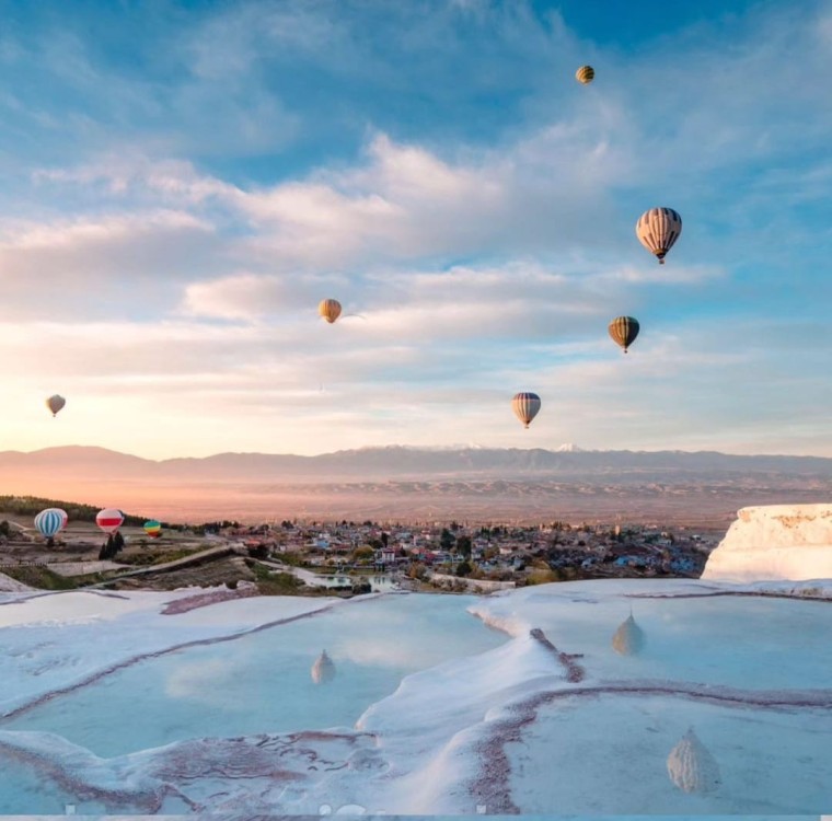 Marmaris: Pamukkale Tour With Balloon Flight & Private Transfer 9