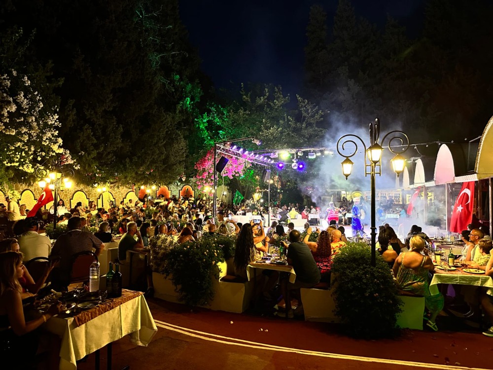 Marmaris Traditional Turkish Night With Dinner & Unlimited Drinks 2